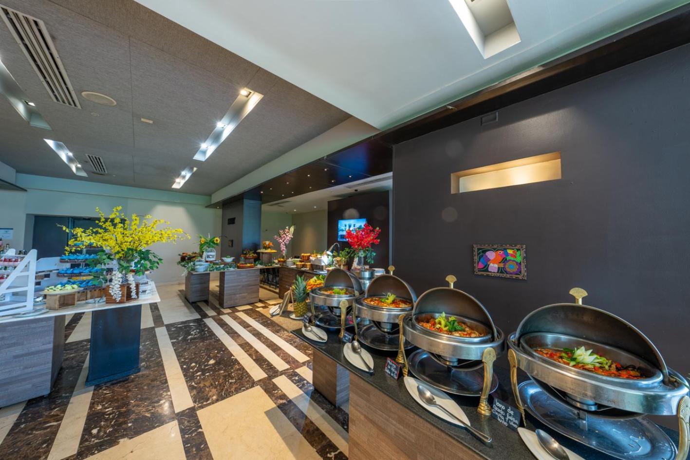 Hotel El Panama By Faranda Grand, A Member Of Radisson Individuals 外观 照片 The buffet at the lounge